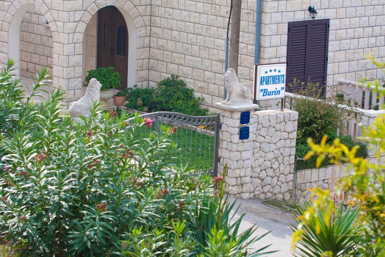 Guest House Burin Млини Екстериор снимка